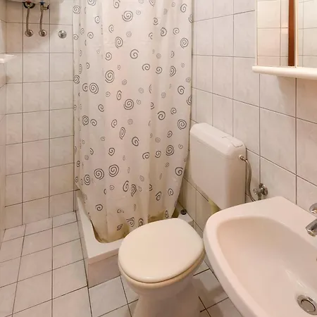 Senka Apartment *