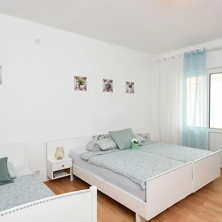Senka Apartment Orebic