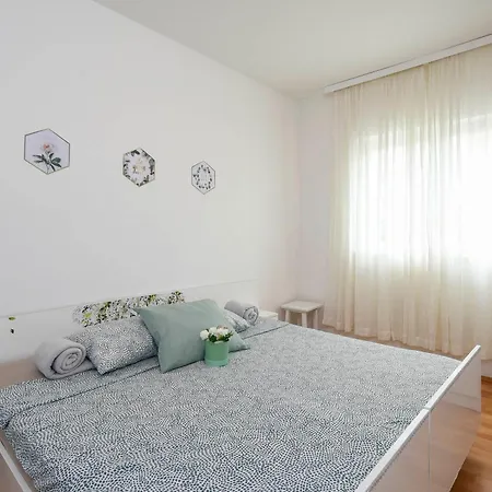 Senka Apartment