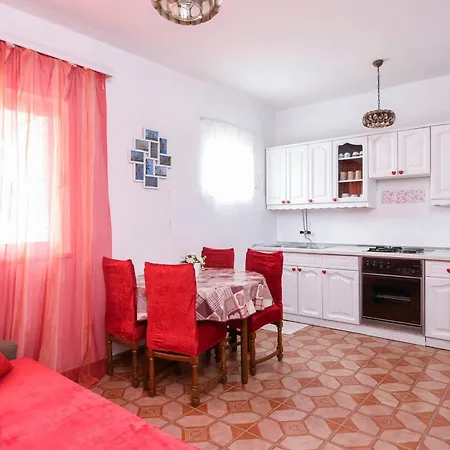 Senka Apartment