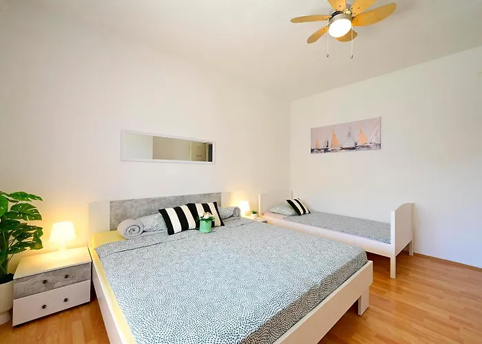 Apartment Senka Orebić